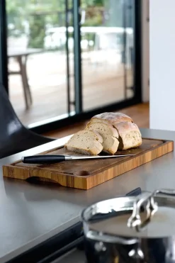 Fritz Hansen - Skærebræt - Dania - 27 x 50 cm - Teak^​​​​​​​Fritz Hansen Outlet