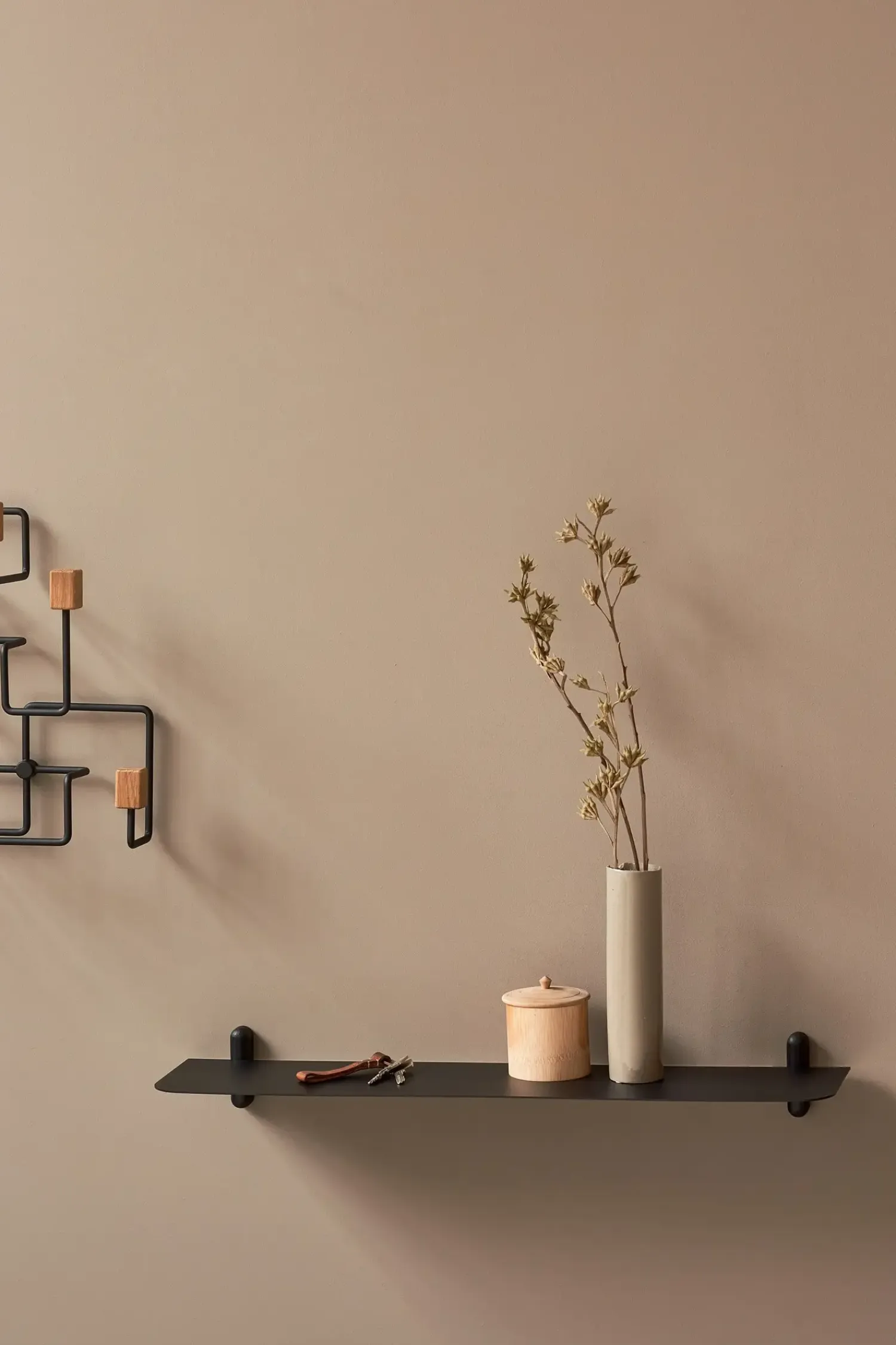 - NIVO G HYLDE - Sort/sort ask - 64 cm*Gejst Sale