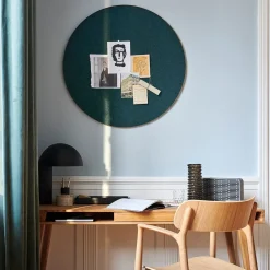 - Opslagstavle - Retell - Grøn og Messing kant - ø80 cm*Gejst Clearance