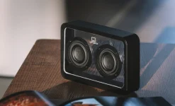 - Mage See-through Bluetooth Speaker - Black*Gingko