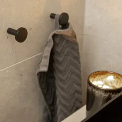 - Krog XL 1368 - Sort*Habo Discount