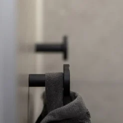 - Krog XL 1368 - Sort*Habo Discount