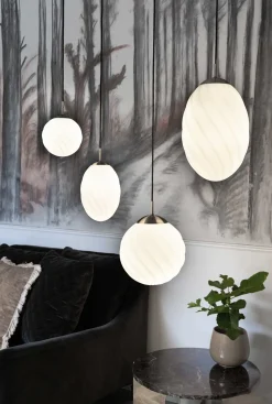 Halo Design - Twist Pendel Opal Ø15 - Sort*Halo Design Copenhagen Discount