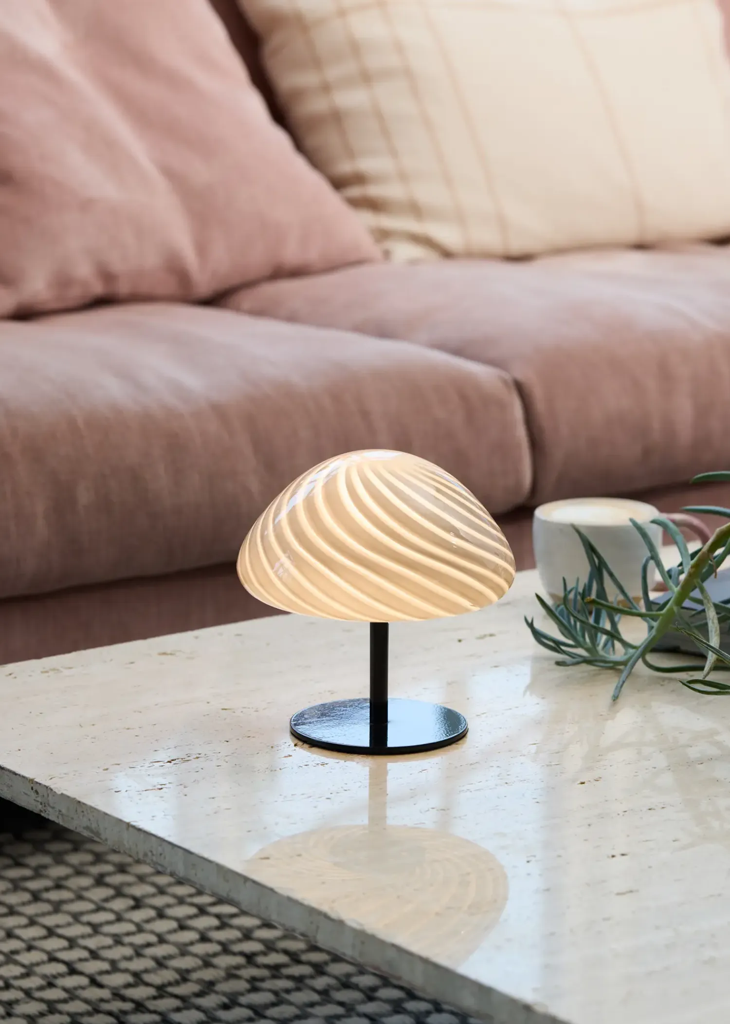 - Bordlampe - Mini Mush - Grey/Black^Halo Design Copenhagen Best