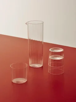 - Angle Carafe - 0,9 litre - Clear*Hay New