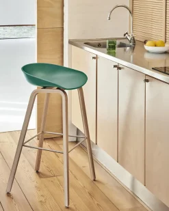 - Barstol - AAS 32 - About A Stool - Dusty Blue 2.0 - Ben: eg/vandbaseret lak - Lav model*Hay Hot