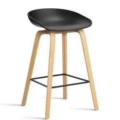- Barstol - AAS 32 - About A Stool - Sort 2.0 - Ben: Lakeret eg - Lav model^Hay Hot