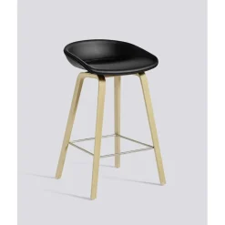 - Barstol - AAS 33 - Egetræ lakeret - Sierra Læder SIK1003 - Sort Fodstøtte - Lav Model^Hay