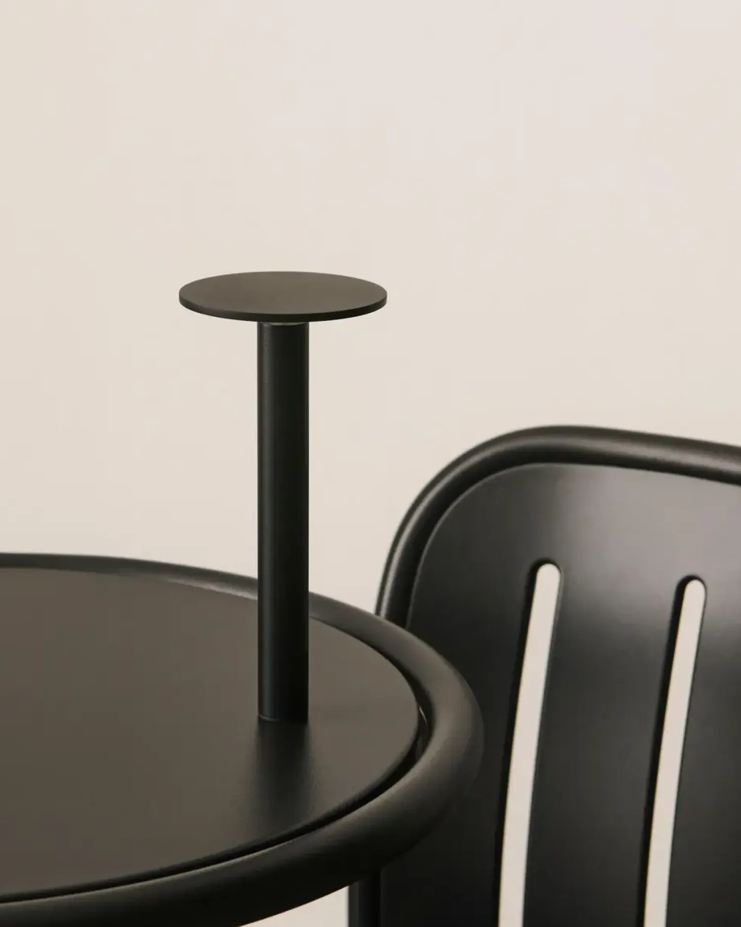 - Bærbar Lampe - Host - H30 cm - Anthracite*Hay Outlet