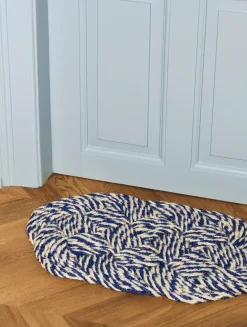 - Coco Door Mat - Swirl - Blue and off-white*Hay Sale