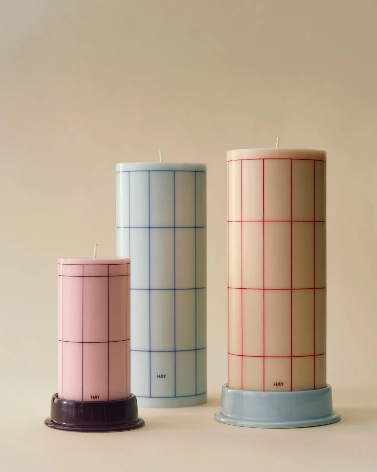 - Column Candle - Light blue with blue grid check*Hay Online