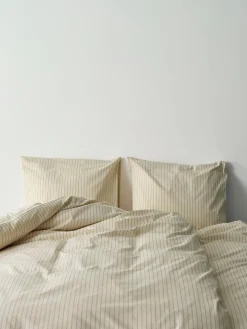- Fineline Duvet Cover - 200 x 220 - Ivory^Hay