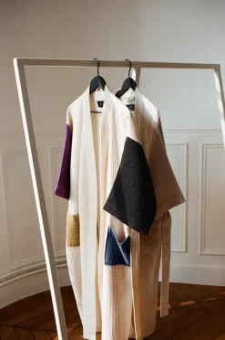 - Garderobestativ - Loop stand wardrobe - Rød - Stor^Hay New