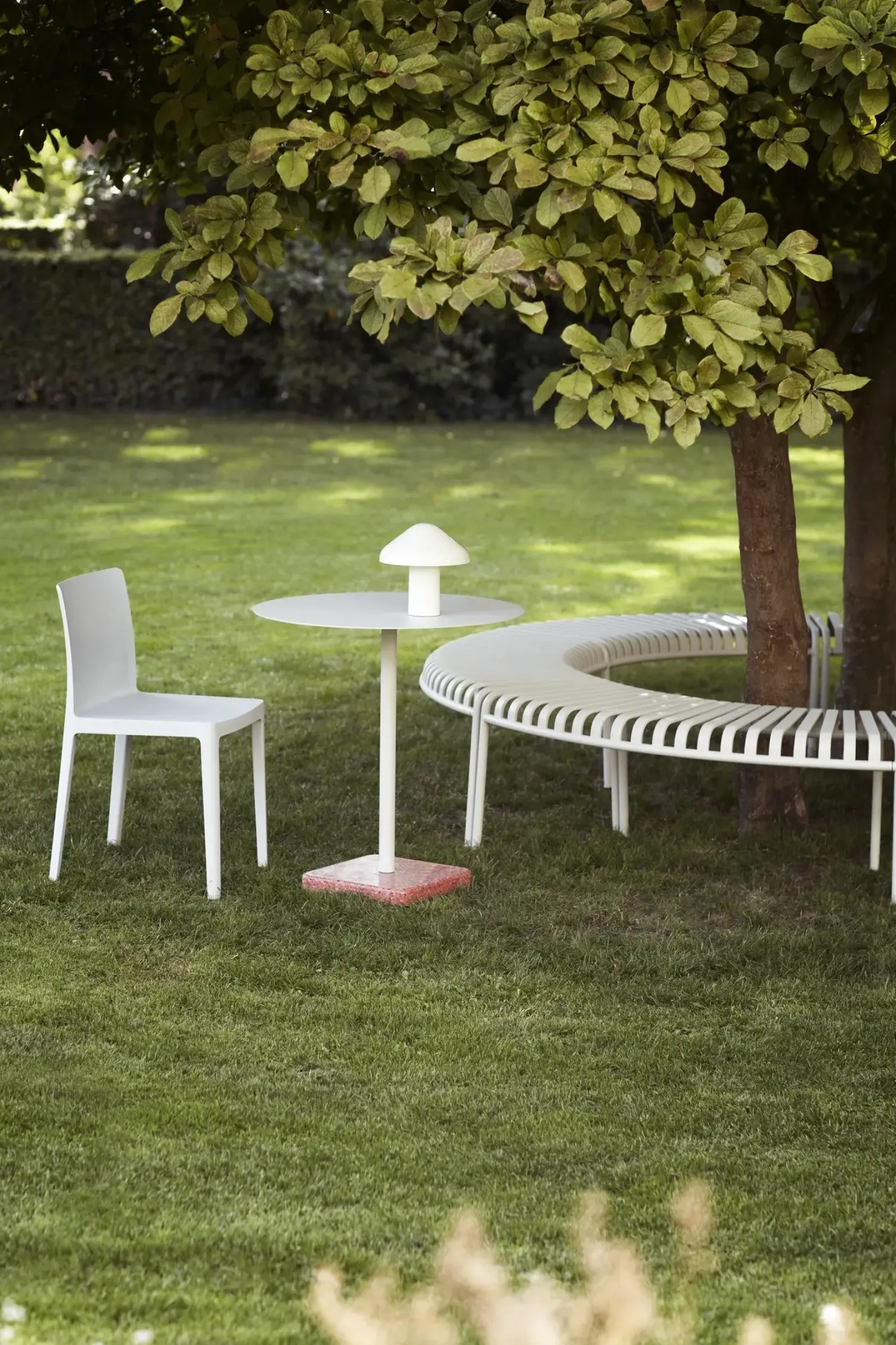 - Havebænk Park - Palissade Park Bench - Lysegrå / Sky Grey (inkl. mellemben)*Hay