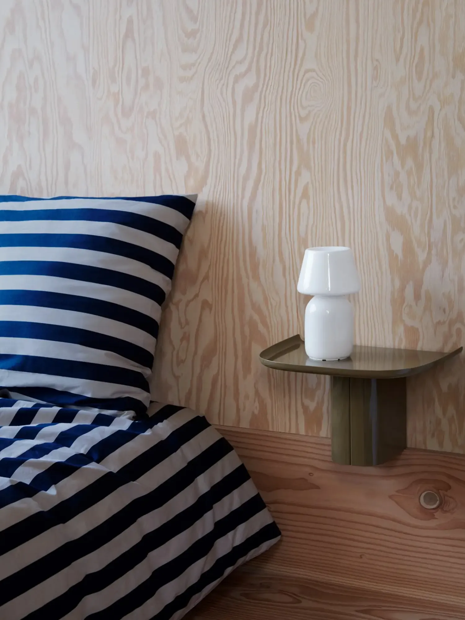 - Hylde - Korpus - Pink - Small - W: 35 x D: 29 x H: 21,5 cm^Hay Online