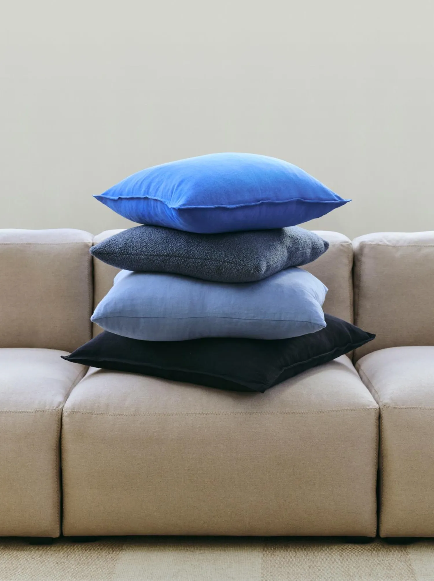 - Linen Cushion Cover - 60 x 60 - Blue, black*Hay Best