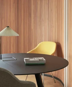 - Matin bordlampe - med hvid skærm - large - H:52 cm^Hay Clearance