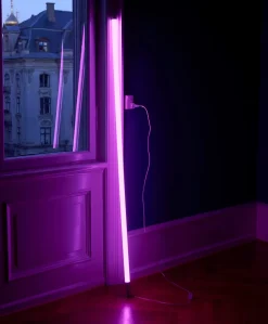 - Neon Tube LED - Pink - Neonrør - 150 cm*Hay