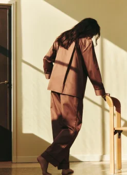 - Outline Pyjama - Langærmet Shirt - S/M - Milk Chocolate*Hay Online