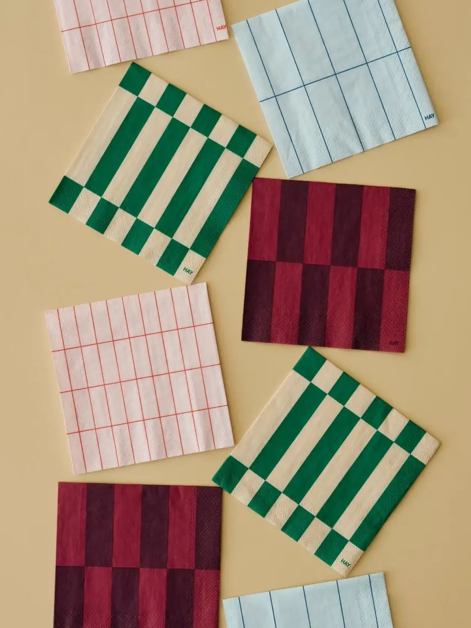 - Pattern Napkins - Light pink and red grid - Dinner^Hay New