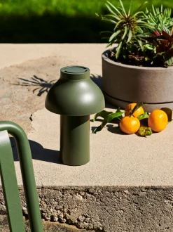 - PC Portable havelampe oliven farvet^Hay Online