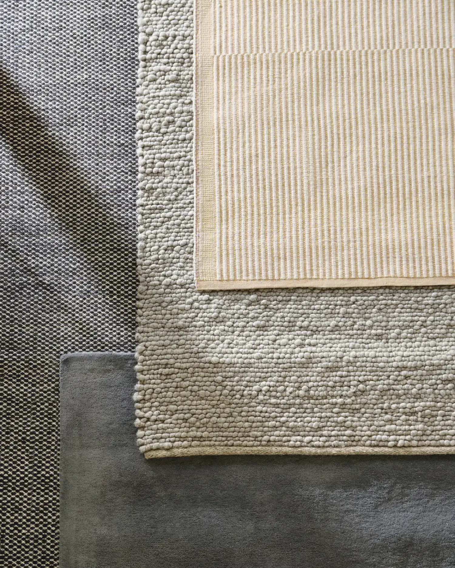 - Raw Rug No. 2 - Dark Grey/Mørkegrå - 170 x 240 cm*Hay Best