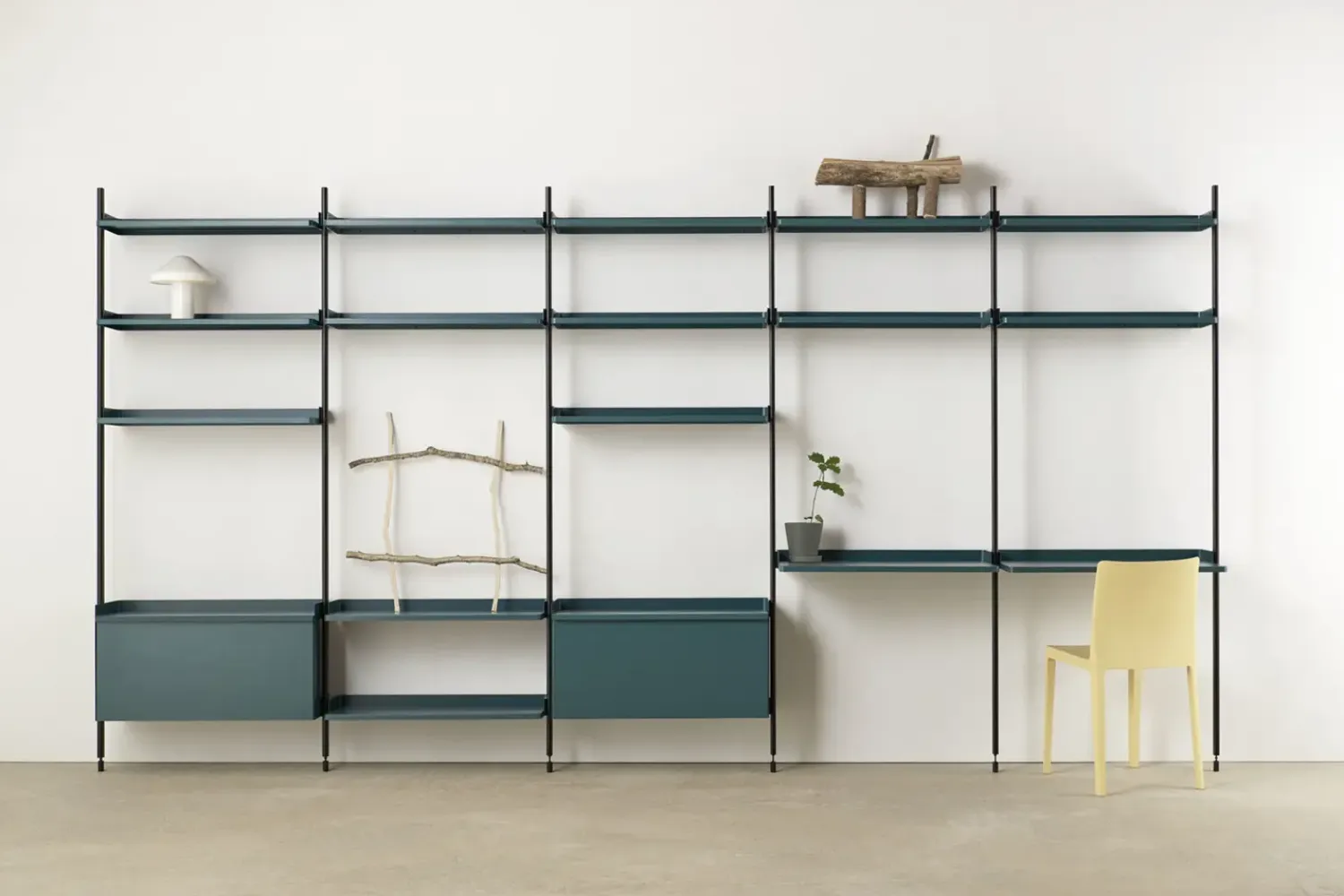 - Reol - Pier System 1061 - 1 kolonne - Blå/Sort - 82 X 34 X 209 cm^Hay Clearance