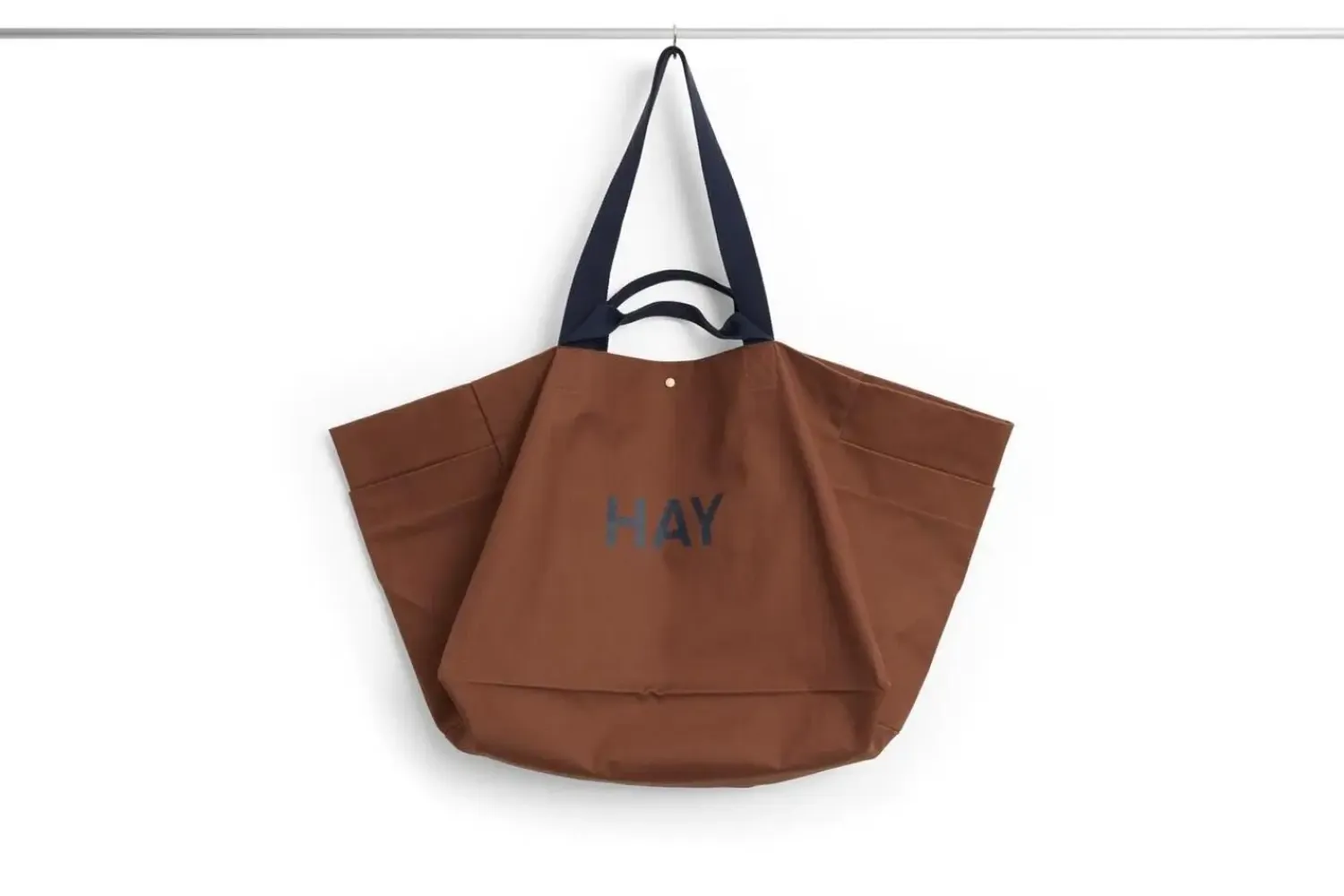 - Weekend Bag (Organic) - Large - Milk Chocolate - Milk chocolate - 669^Hay Sale