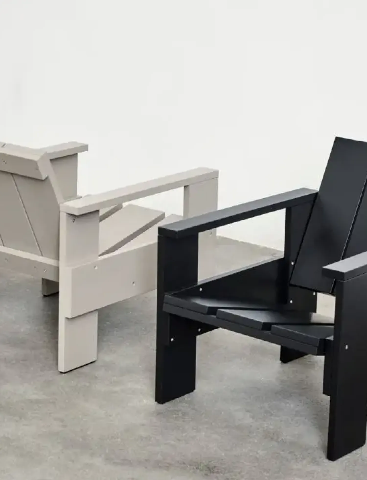 Crate Lounge Chair - Black - Lakeret fyrretræ / Lacquered pinewood^Hay New