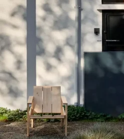 Crate Lounge Chair - Lakeret fyrretræ / Lacquered pinewood^Hay Sale