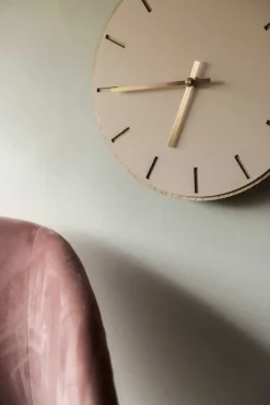 - Vægur - Lys Eg/Powder Dusty Rose - Sølv visere - Ø38 cm^Hemverk Online