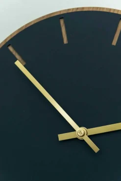 - Vægur - Lys Eg/Sort - Guld visere - Ø38 cm*Hemverk Clearance