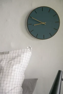 - Vægur - Mørk Eg/Smokey Blue - Sølv visere - Ø38 cm^Hemverk Best