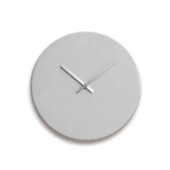 - Vægur - Shape - Lys grå - Sølv visere - Ø28 cm^Hemverk