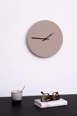 - Vægur - Shape Chocolate - Kobber visere - Ø38 cm*Hemverk Best