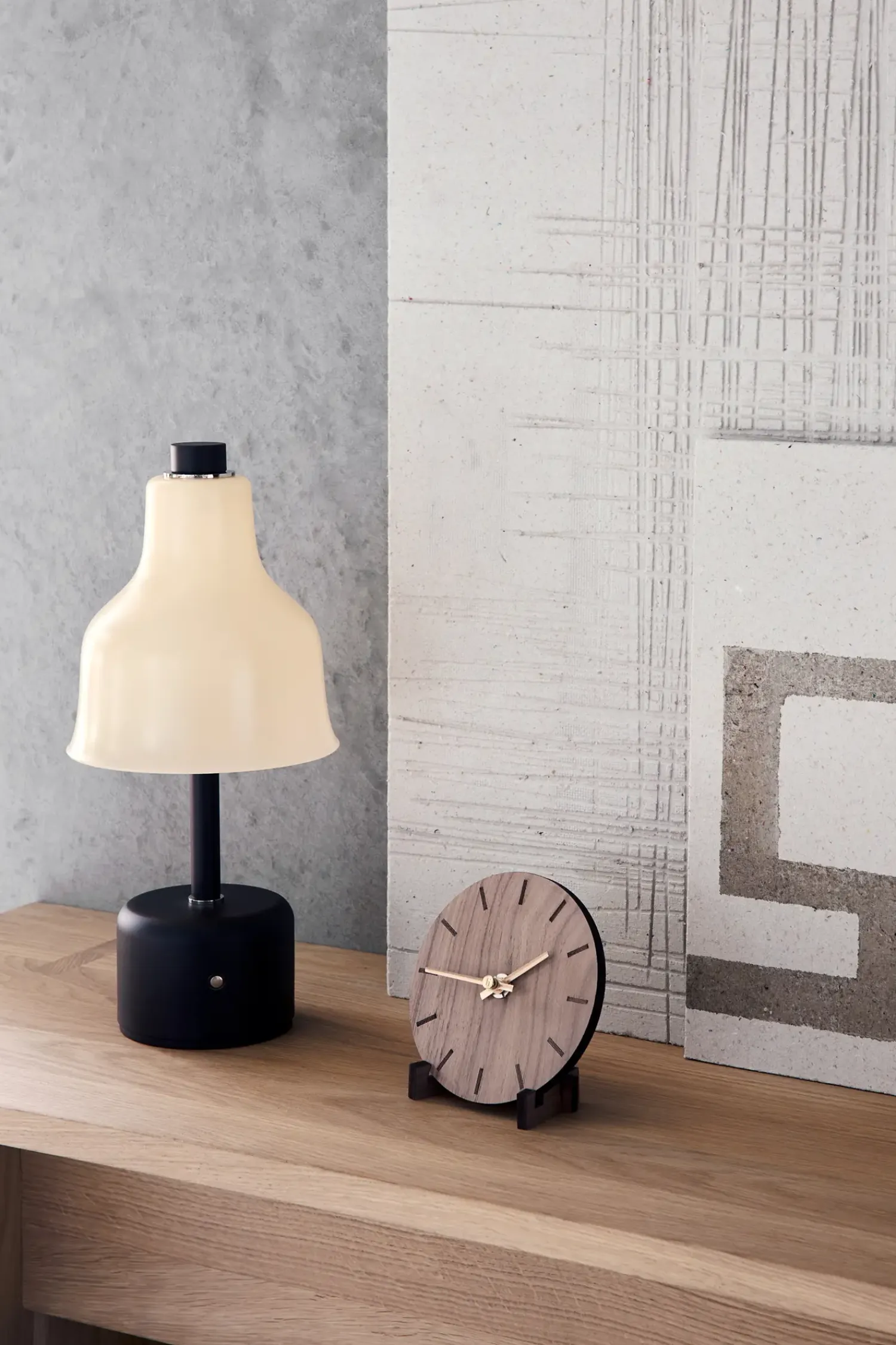 - Vægur - Valnød - Ø12 cm - Kobber visere*Hemverk Best