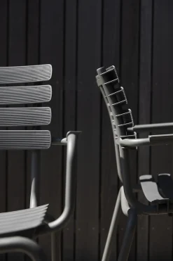 - ReCLIPS Dining chair - Dark grey. Armrest*Houe Online