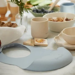 - Hagesmæk - Poppy Bib - Lyseblå*Jack o Juno Clearance