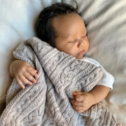 - Tæppe - Knitted Merino Wool Blanket - Lys Brun - 80x100 cm*Jack o Juno