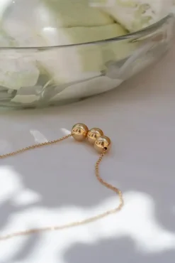 - Boules Halskæde - Guld*JUKSEREI Outlet