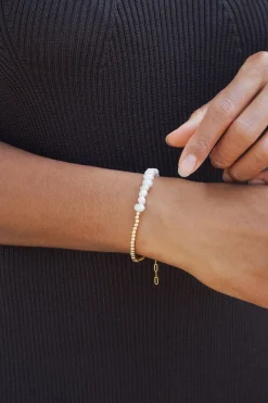 - Capri Perle Armbånd - Guld*JUKSEREI Outlet