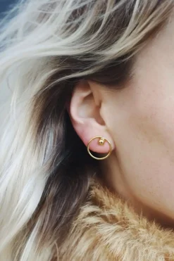 - Eclipse Ear Stud - Guld^JUKSEREI