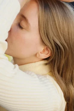 - Ørestikker - Amore - Guld^JUKSEREI Hot