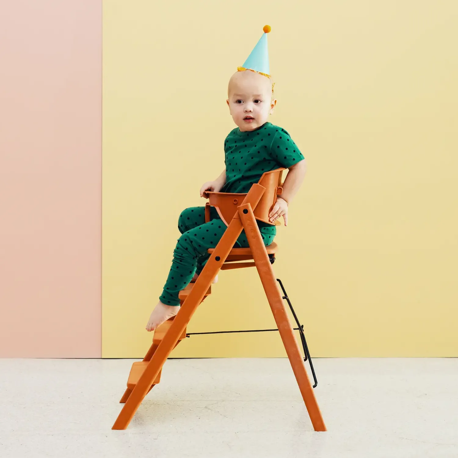 - Højstol - ReKLAPP® - Sammenklappelig - Recycled plastic Pink*KAOS Sale