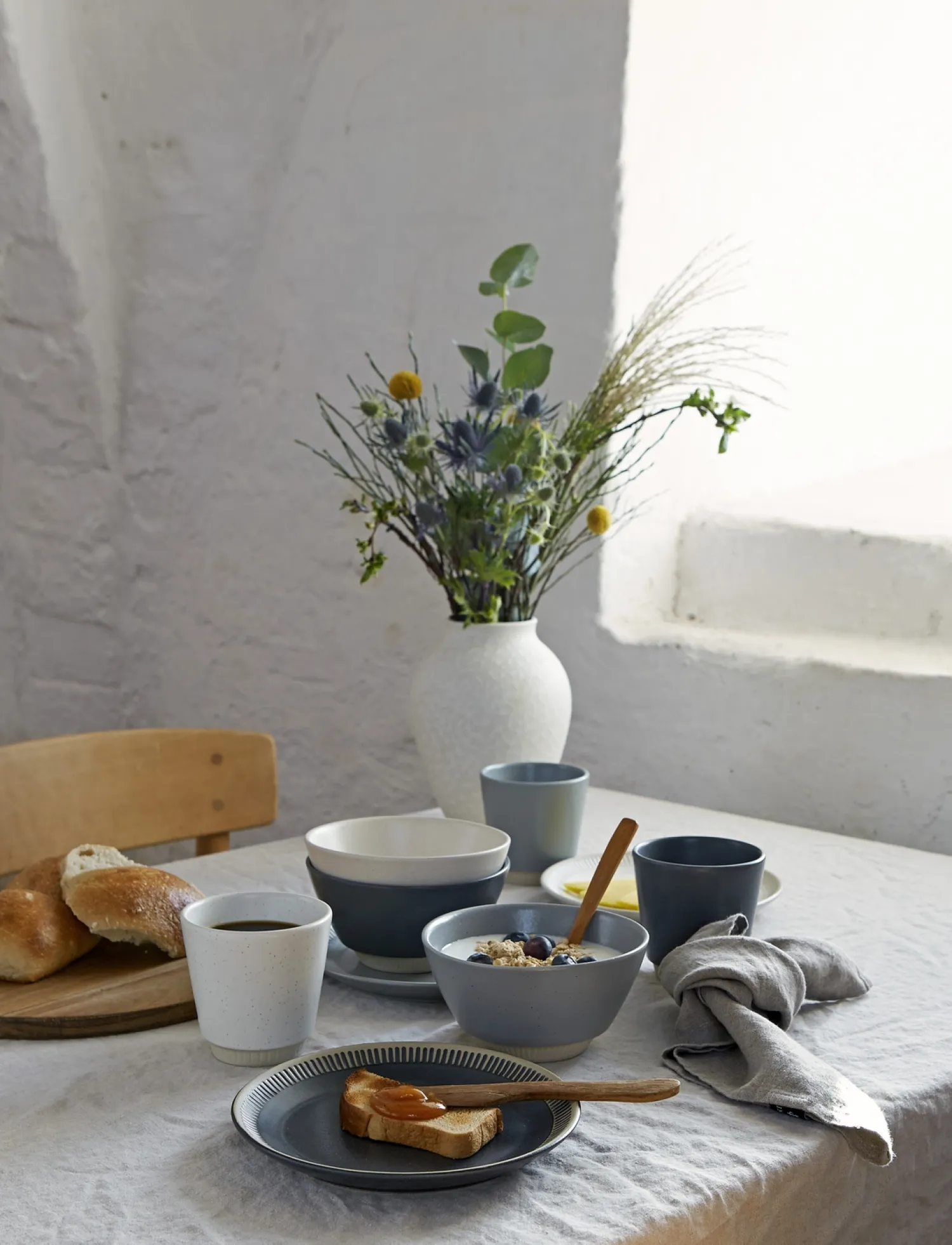 - Colorit tallerken Ø 19 cm dark grey^Knabstrup Keramik Online