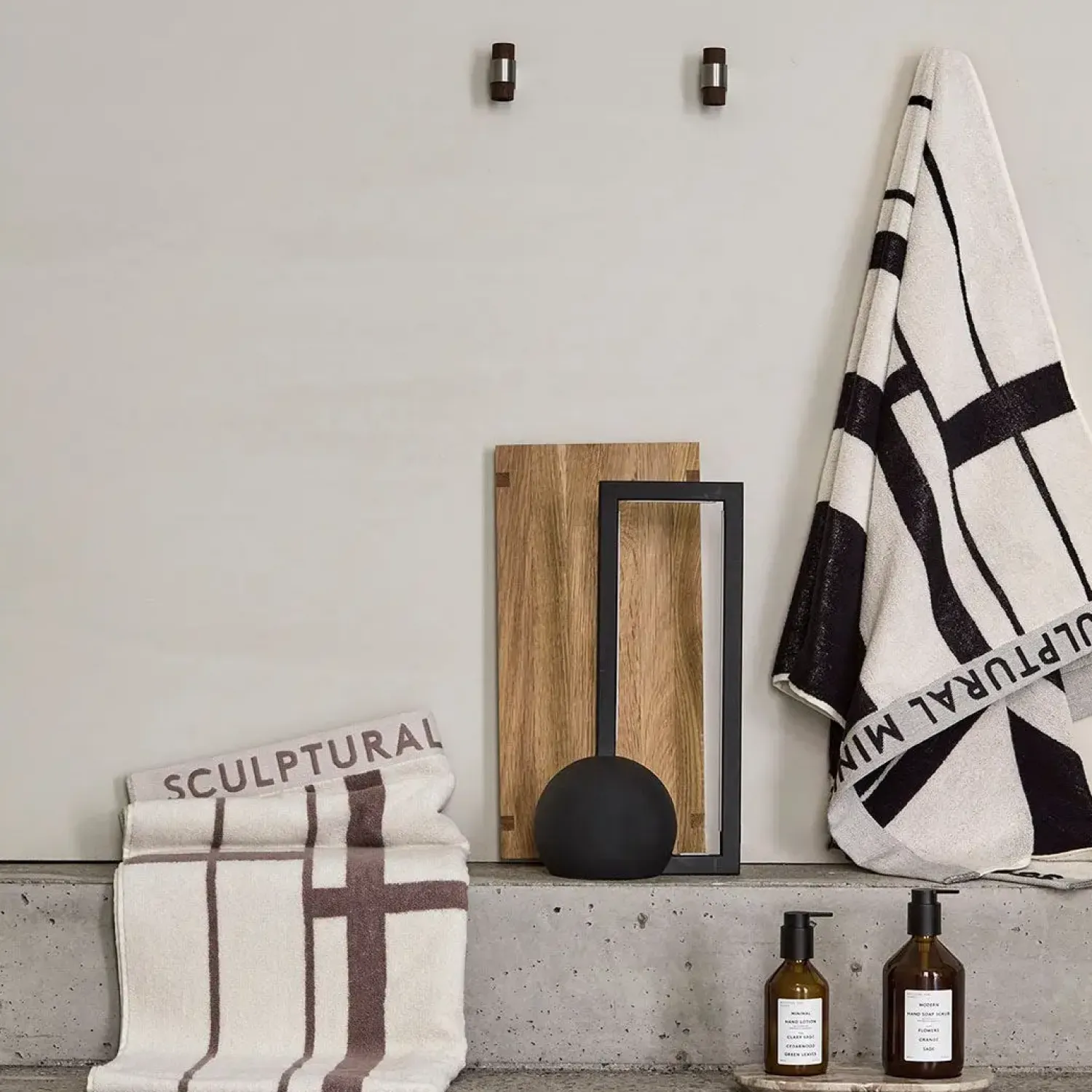 - Håndklæde - Minimal Towel - Beige - L^Kristina Dam Best