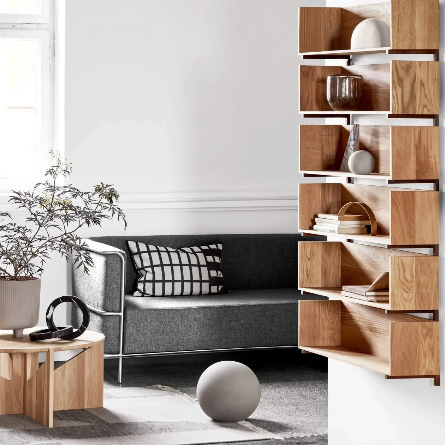 - væghylde i Eg - Stack Wall Shelf - 75 cm^Kristina Dam