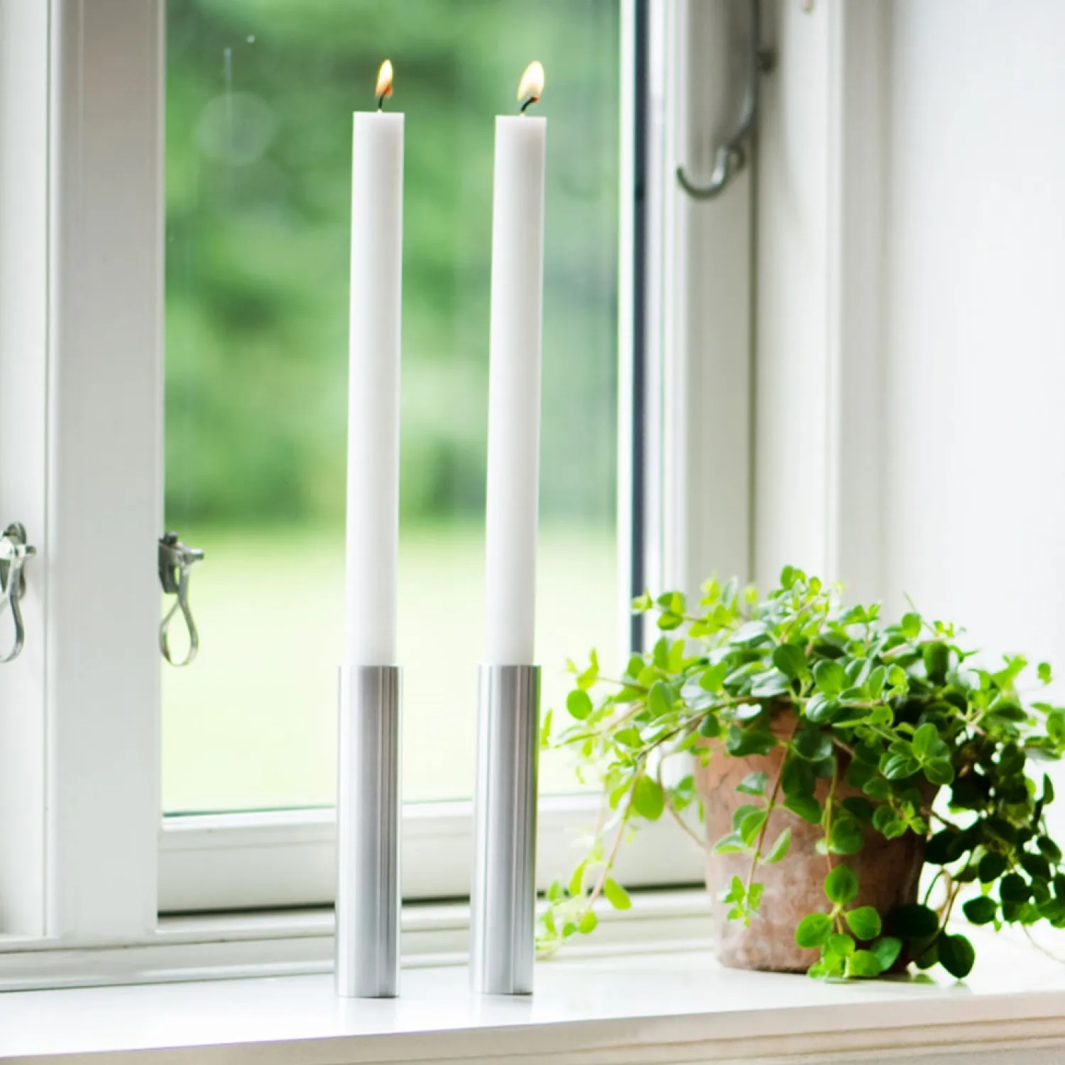 - Slim Light lysetage rustfri stål - Højde 10 cm^Kunstindustrien Online