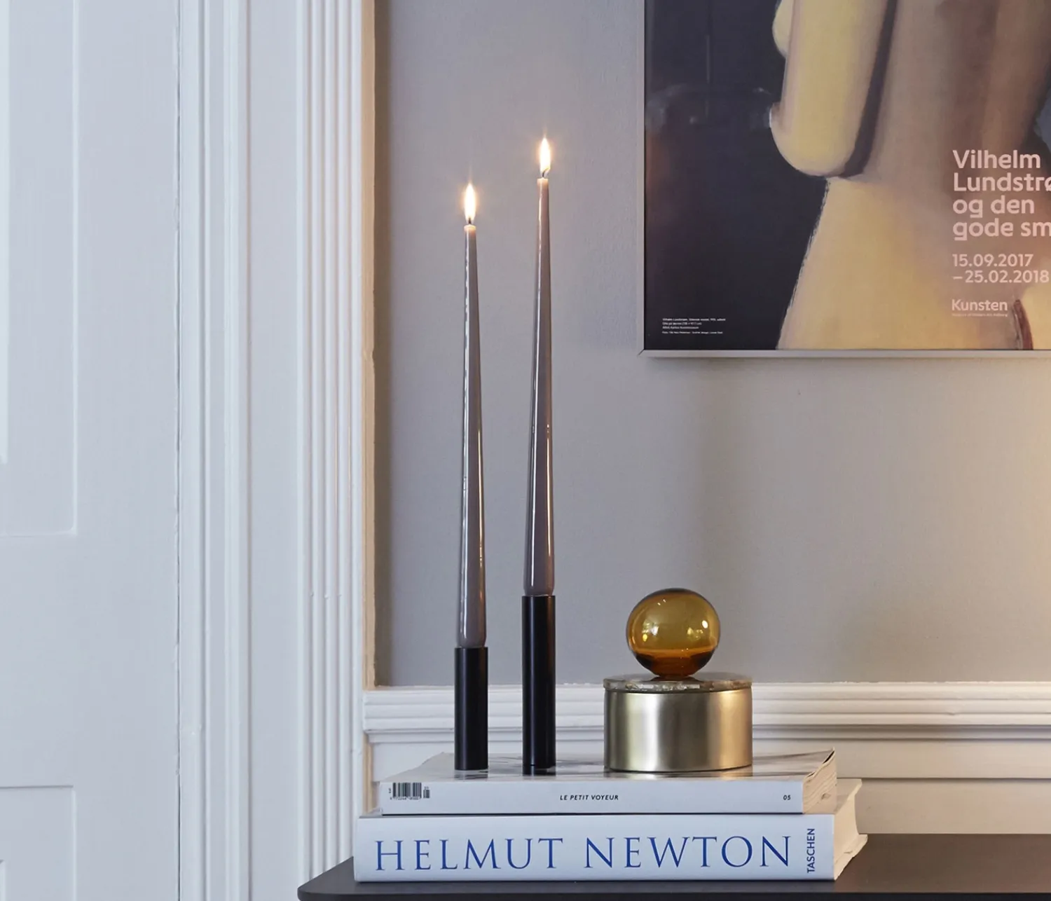 - Slim Light Lysetage - Sort - Højde 17 cm*Kunstindustrien