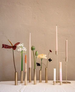 - Slim Vase - Messing - Højde 14 cm^Kunstindustrien Sale